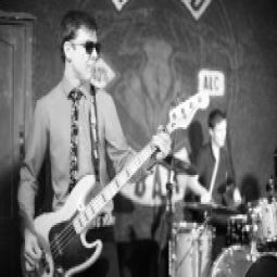 Дикий Басист