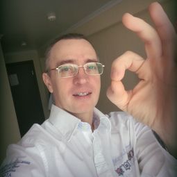 Павел Маркин