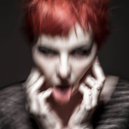 Alice Goes To Motherland  AGTM