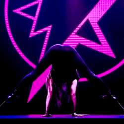 APP DATE - Танцовщица 