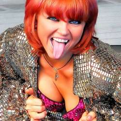 Александр Бурый-Губы цвета помидора