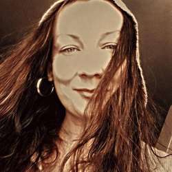 Асаре Инна-You Make Me Feel Like A Natural Woman