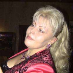 Елена Конькова-Новогоднее одиночество