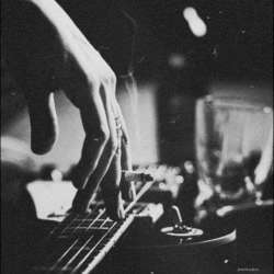 Геннадий Новиков и группа Behind the Wall-В тишине