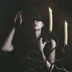 Inside of Melissa-В этой комнате