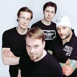 КВЭНДИ-Герой