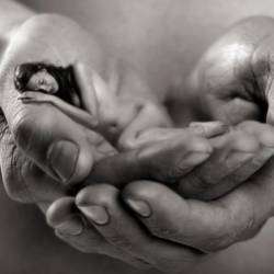 Вх Негоро Гитарина-Она была одна