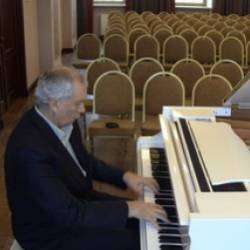 Юрий Маркелов-Поездка в Урюпинск