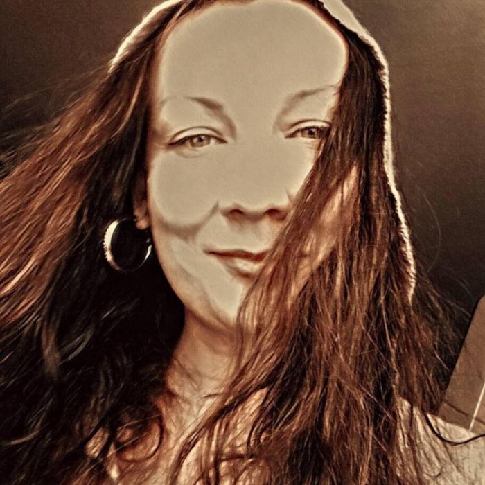 Асаре Инна-You Make Me Feel Like A Natural Woman