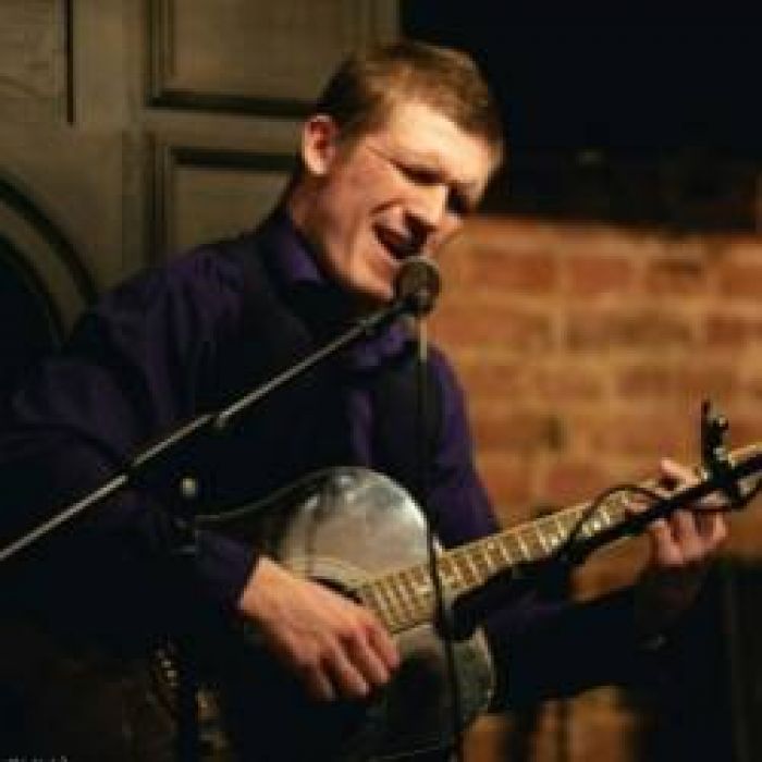 Илюша-Здесь