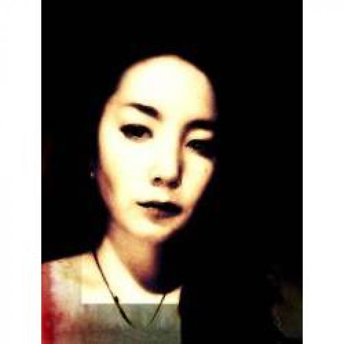 Открытая дверь - Глухие стены