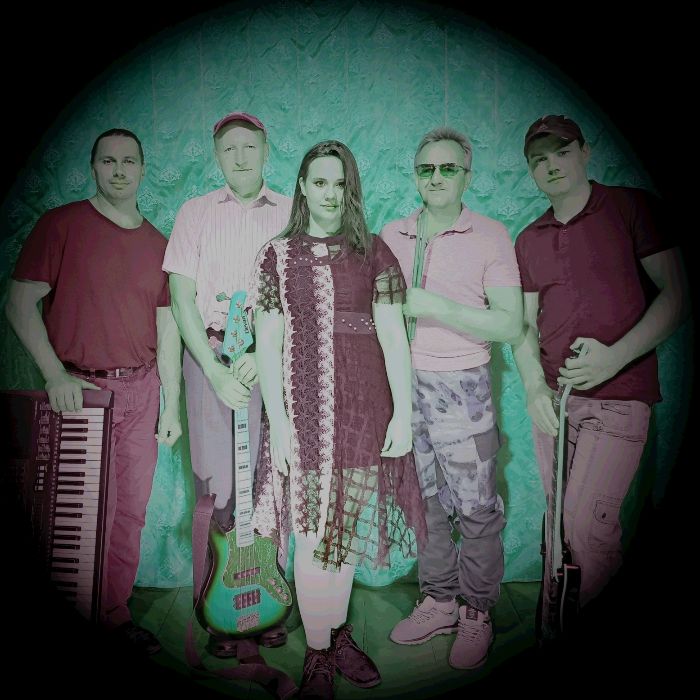 Полина Шумилина & DK STATION  - Постой