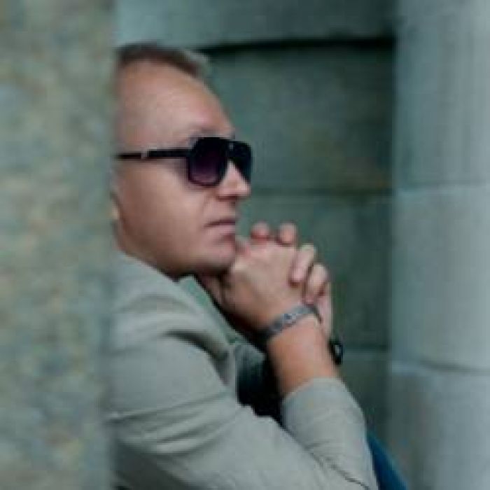 Сергей Бортников-Друзьям